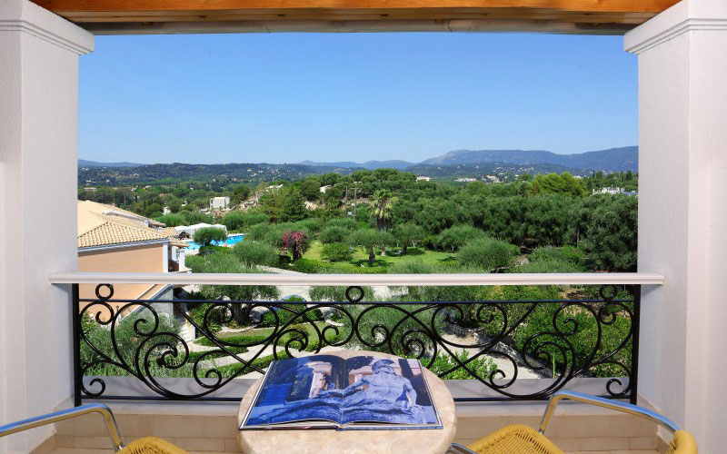 HOTEL NEFELI 3*